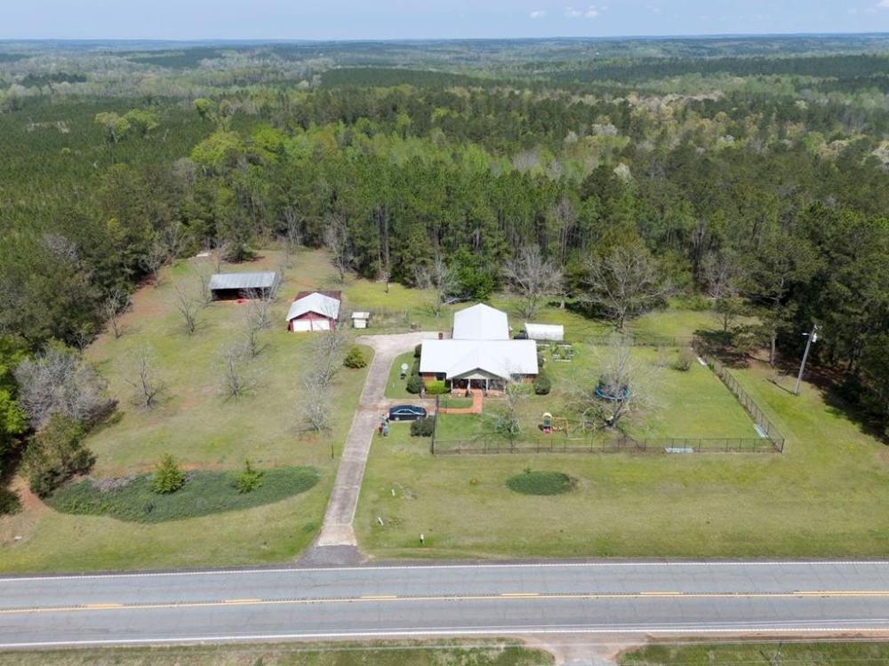 Currently Displayed Property Photo