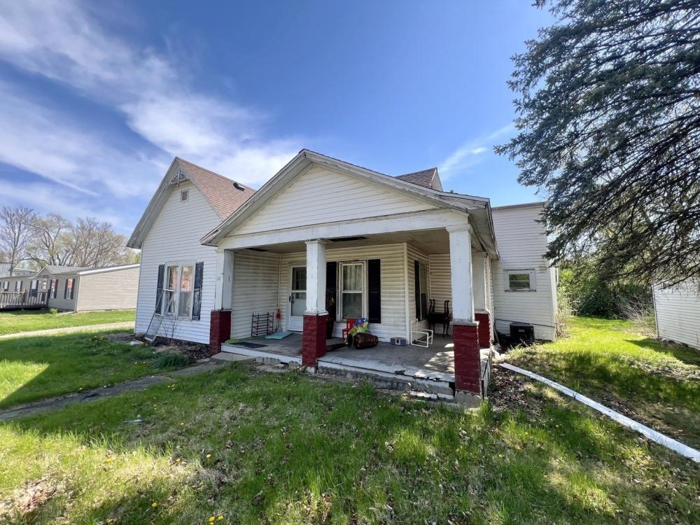 Currently Displayed Property Photo