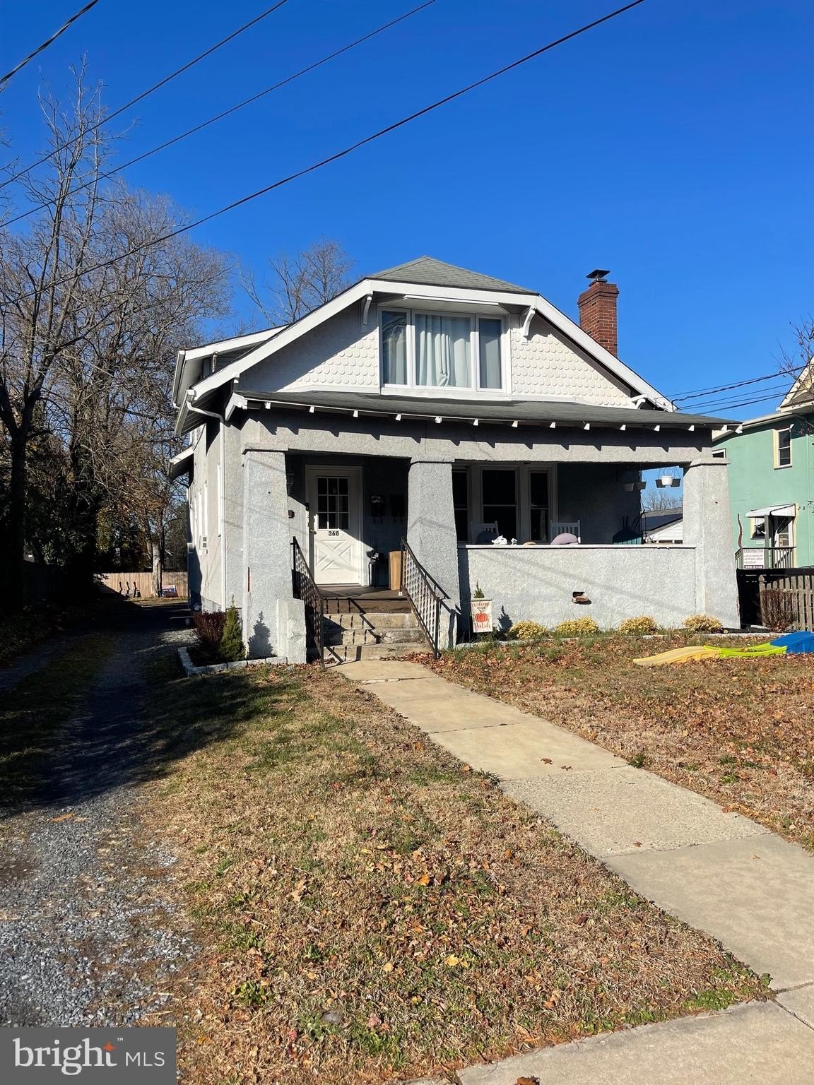 Currently Displayed Property Photo