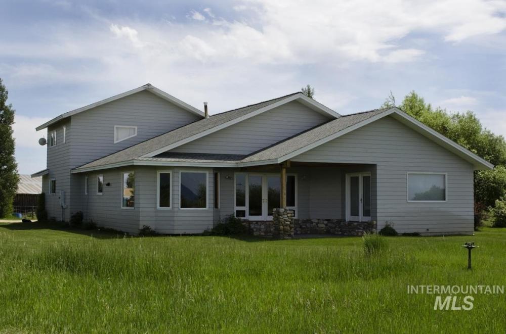Currently Displayed Property Photo