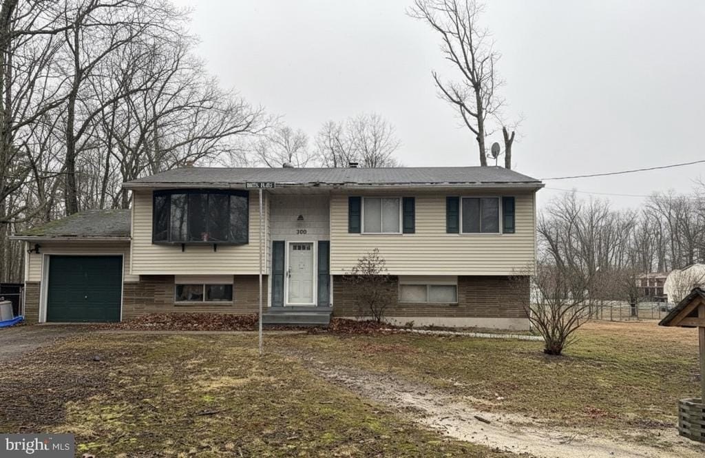 Currently Displayed Property Photo