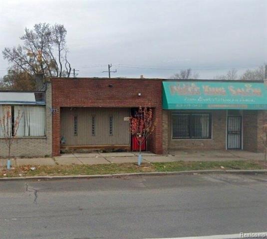Currently Displayed Property Photo