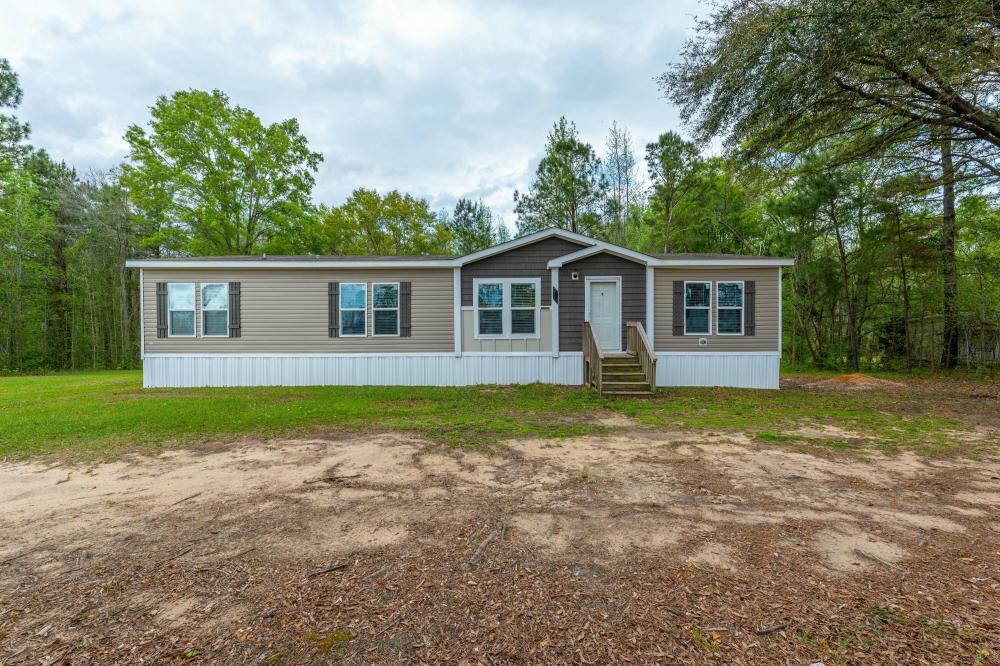 Currently Displayed Property Photo