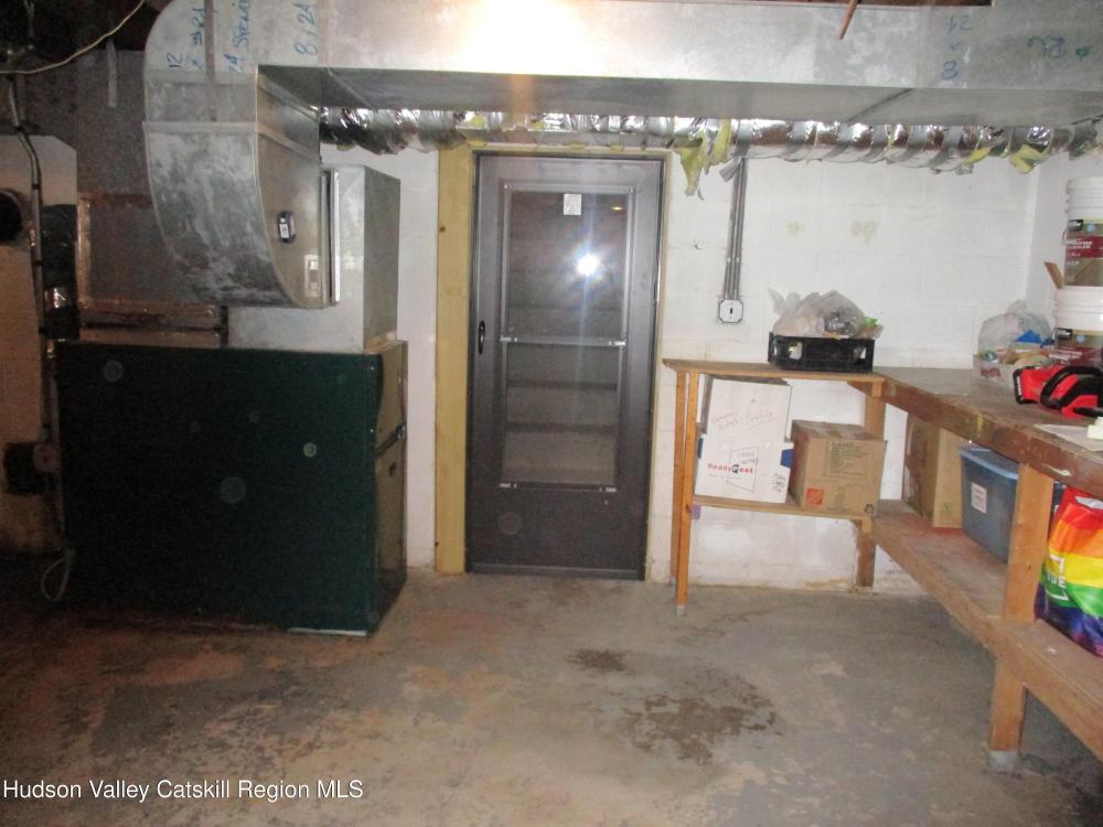 Currently Displayed Property Photo