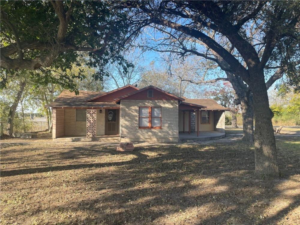 Currently Displayed Property Photo