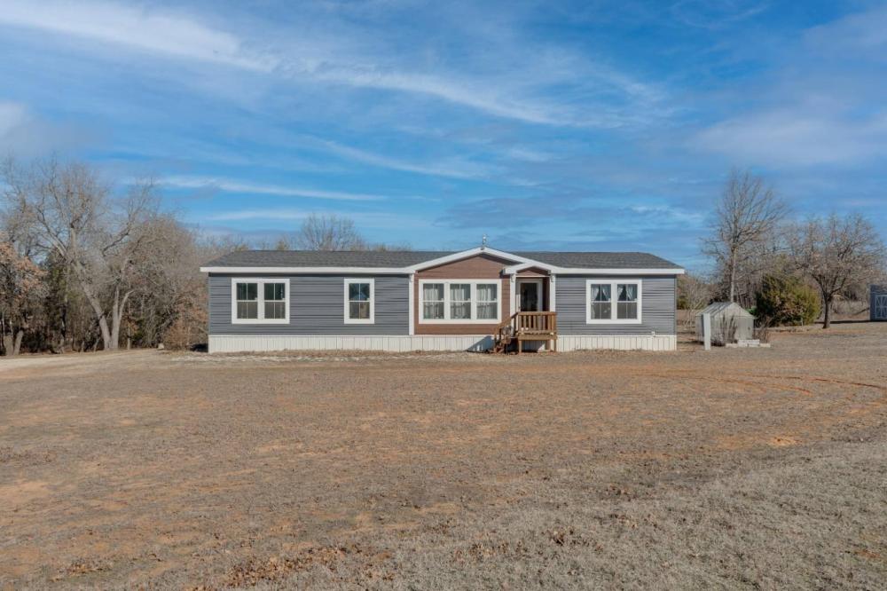 Currently Displayed Property Photo