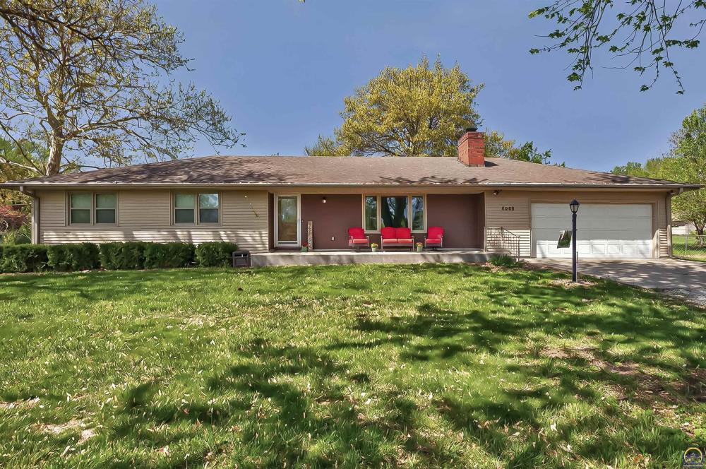 Currently Displayed Property Photo