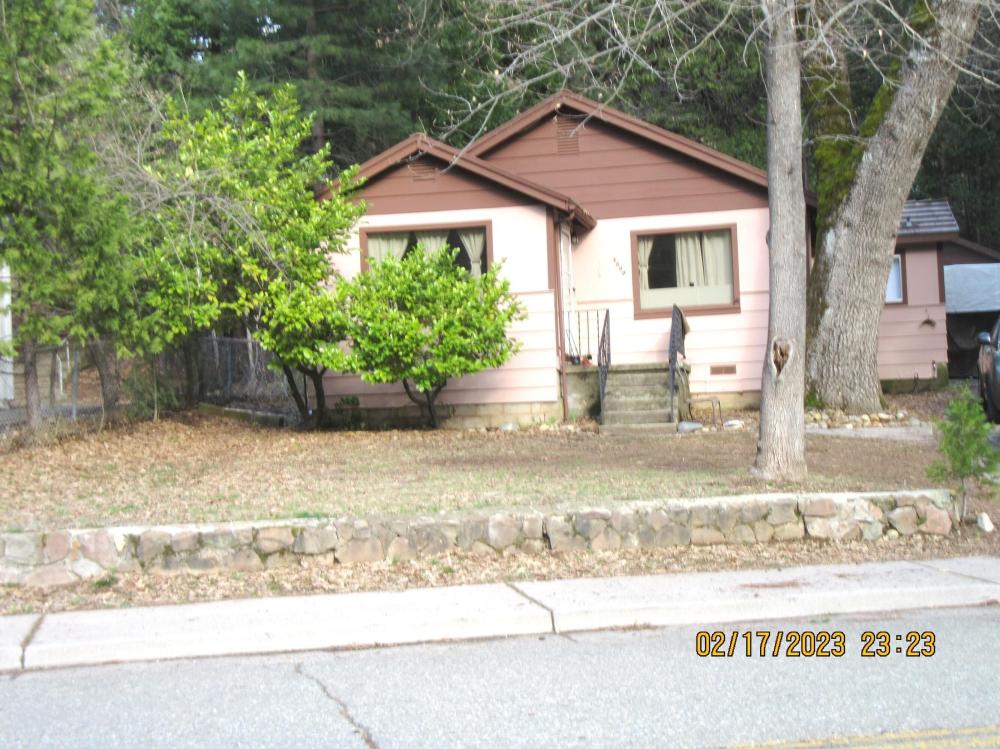 Currently Displayed Property Photo