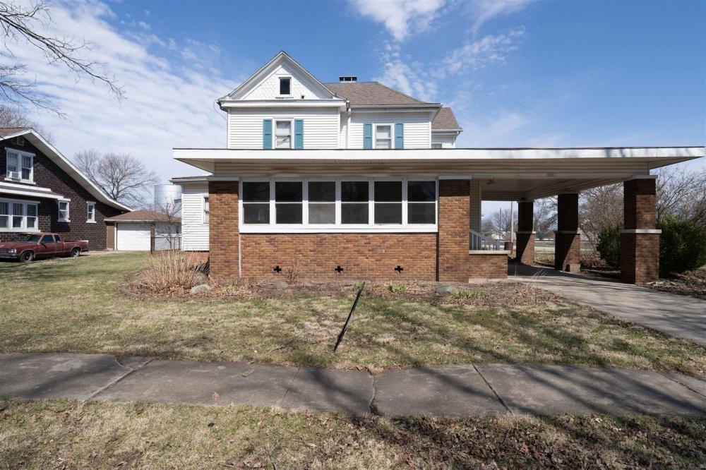 Currently Displayed Property Photo
