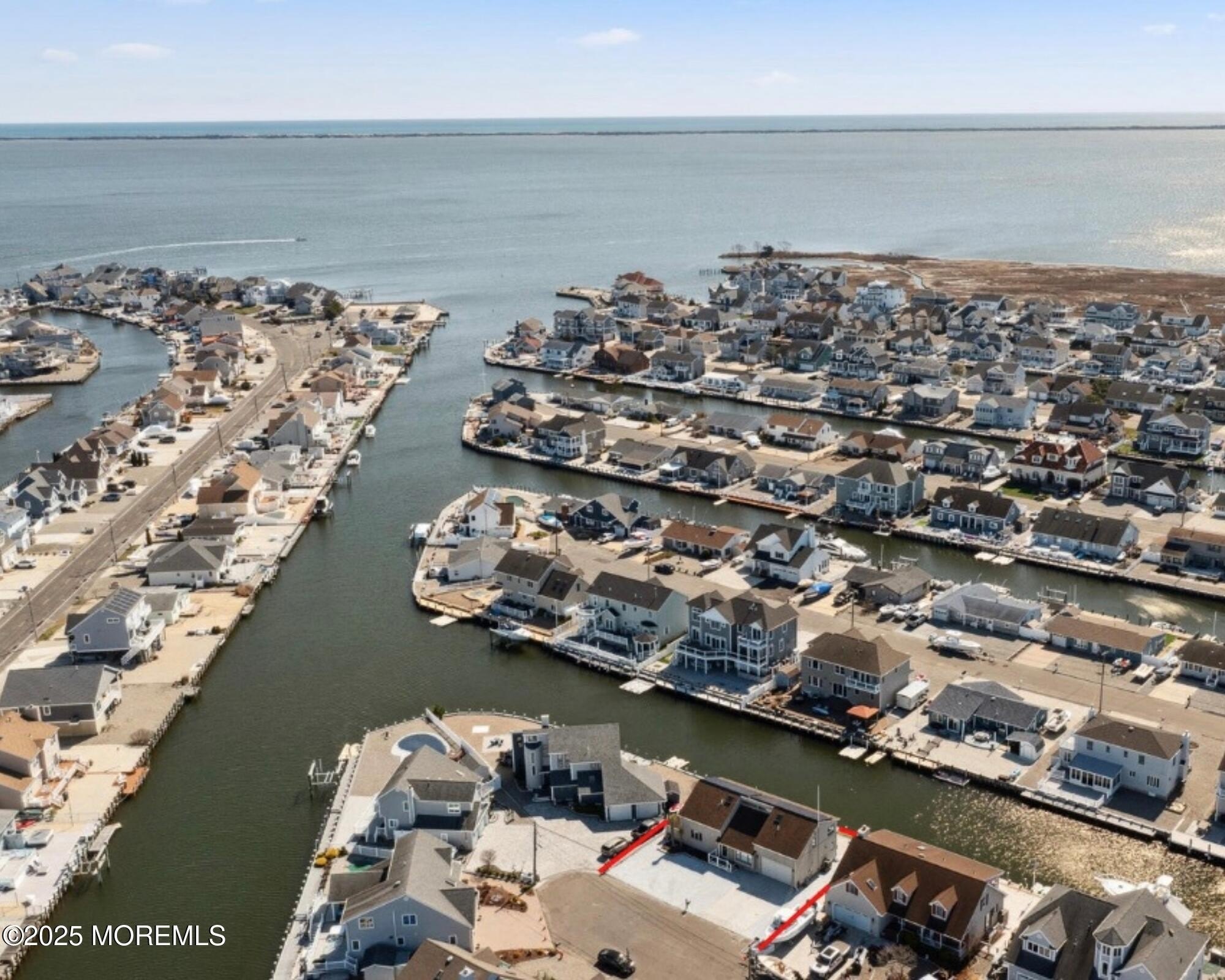 Currently Displayed Property Photo