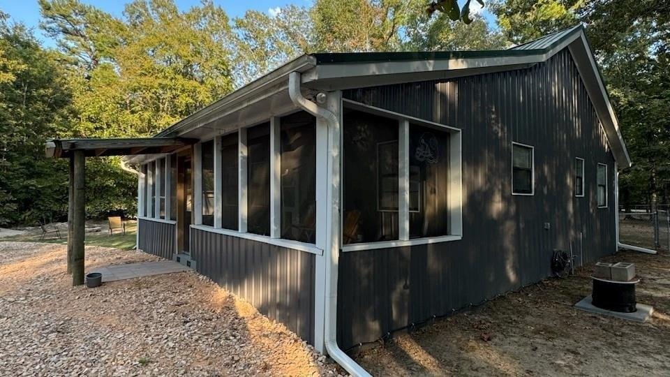 Currently Displayed Property Photo