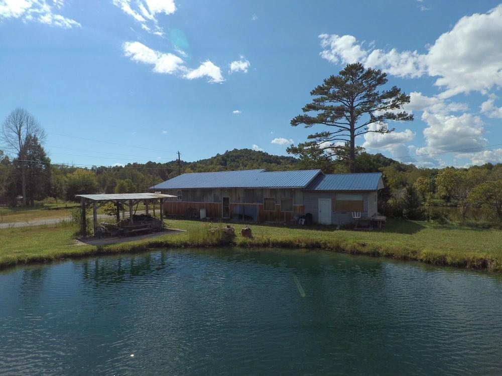 Currently Displayed Property Photo