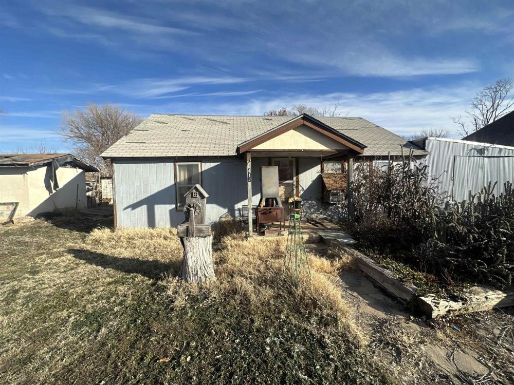 Currently Displayed Property Photo