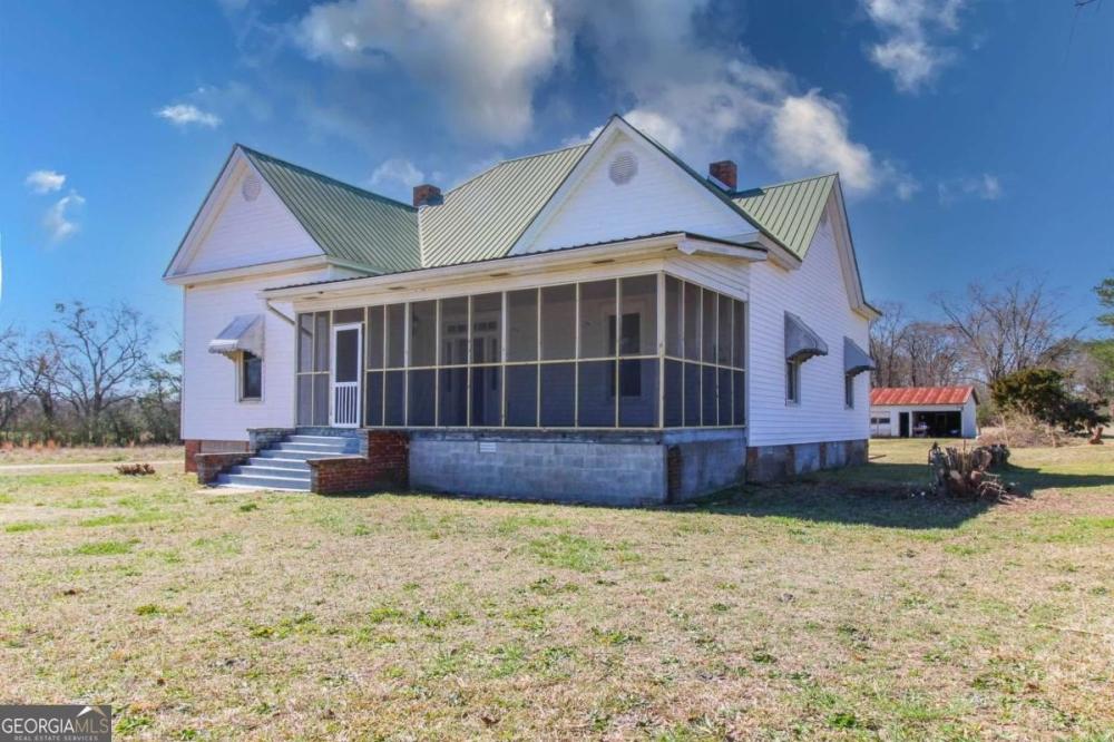 Currently Displayed Property Photo