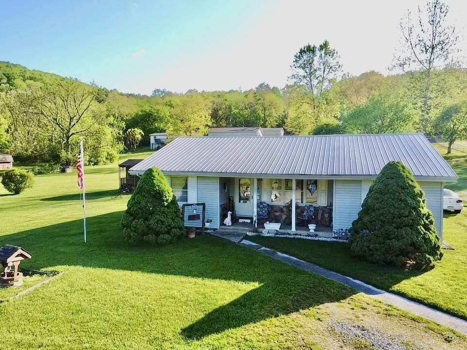 Currently Displayed Property Photo