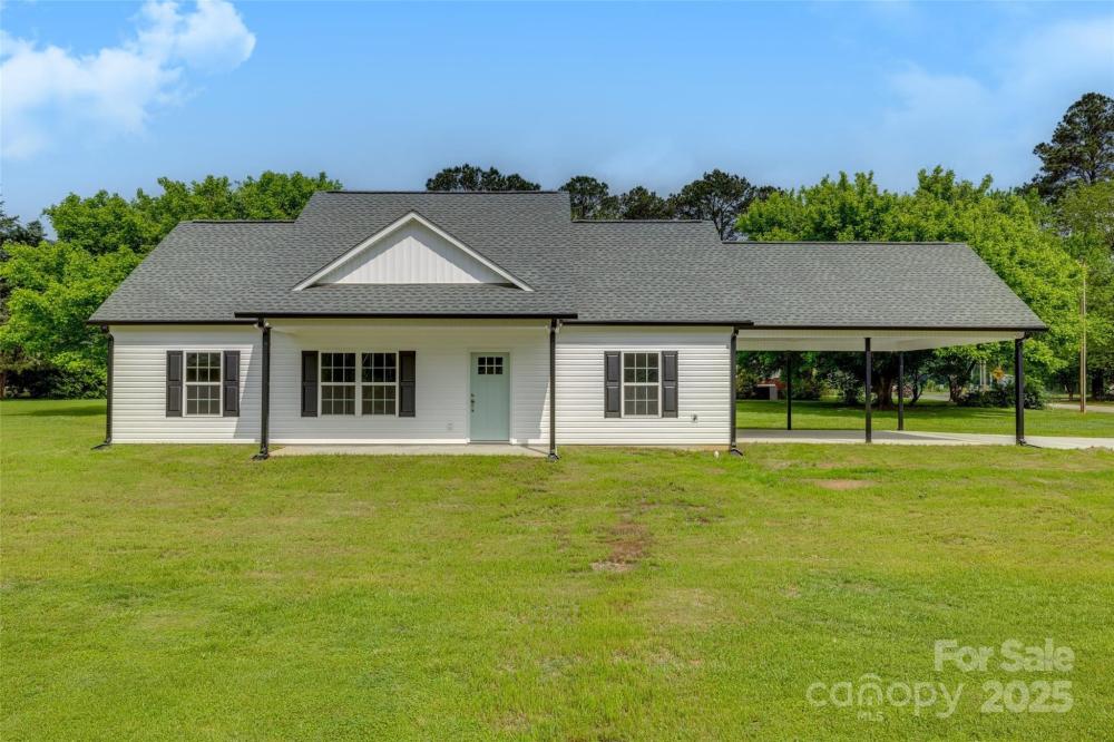 Currently Displayed Property Photo