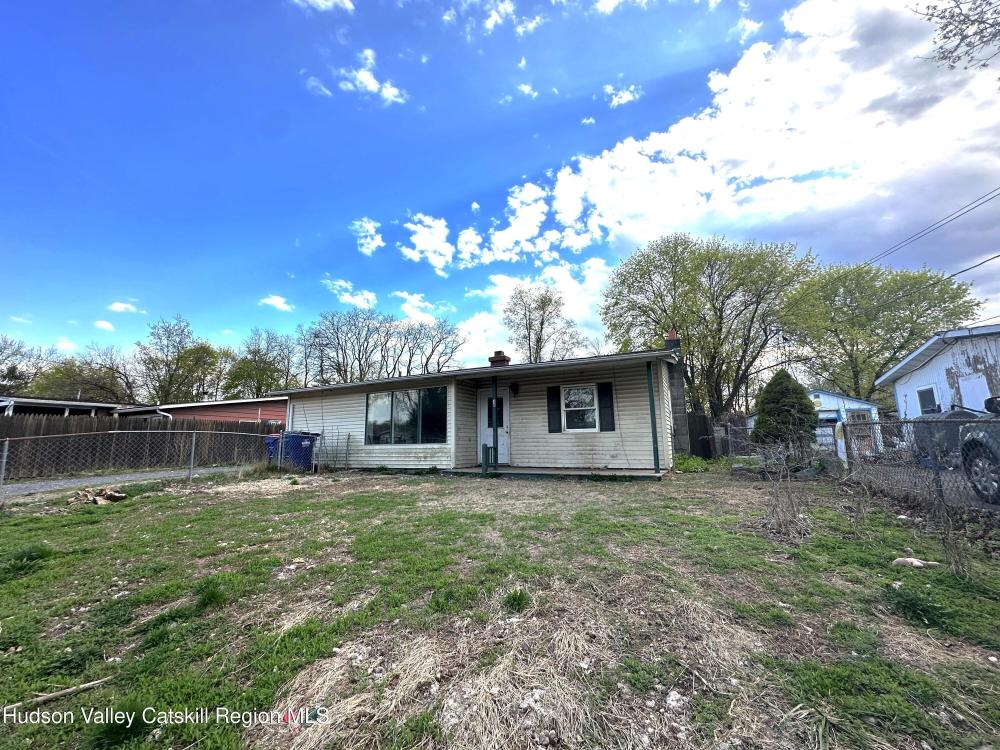 Currently Displayed Property Photo