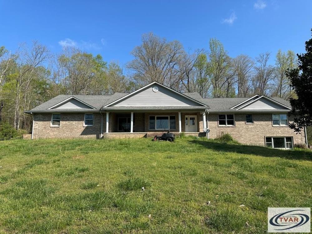 Currently Displayed Property Photo