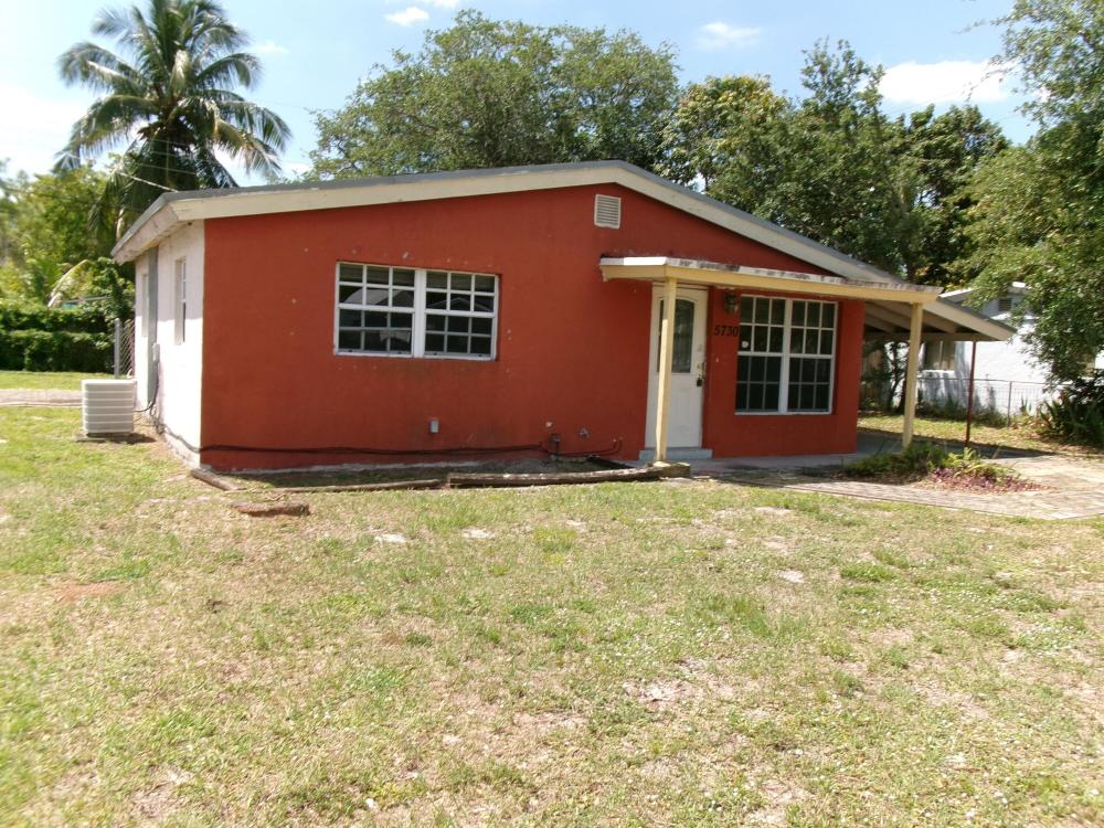Currently Displayed Property Photo
