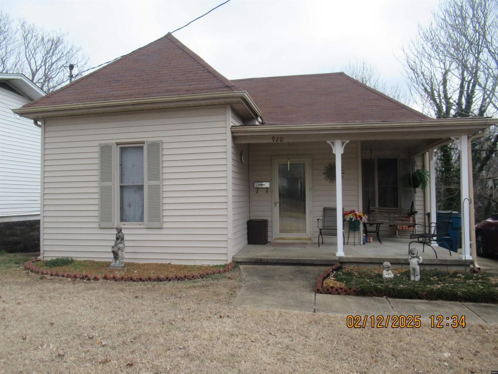 Currently Displayed Property Photo