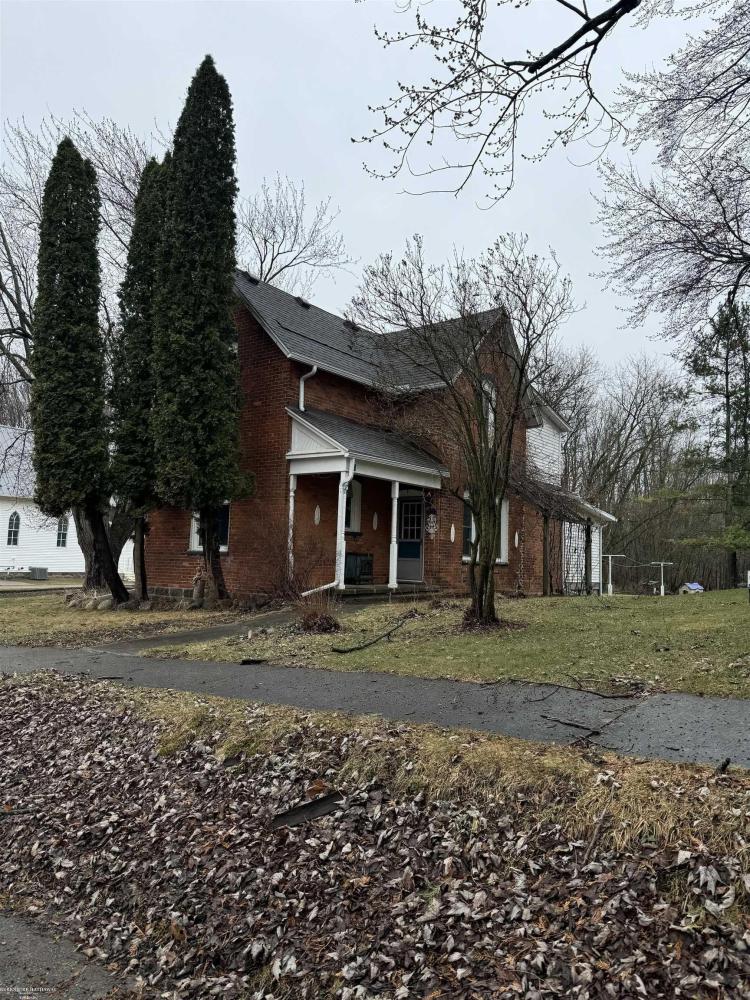 Currently Displayed Property Photo