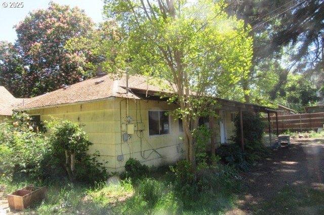 Currently Displayed Property Photo