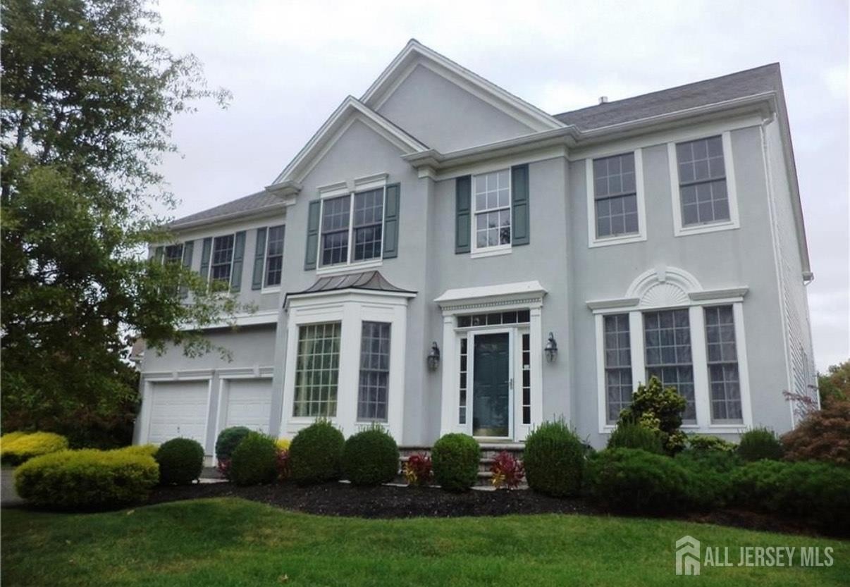 Currently Displayed Property Photo