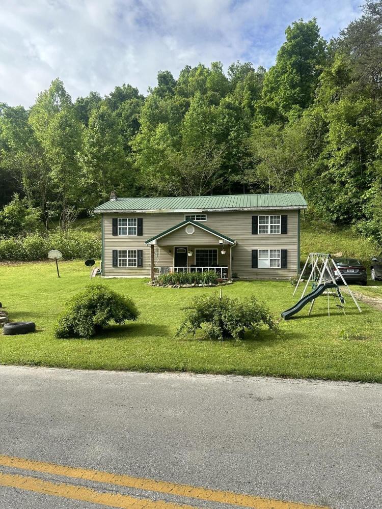 Currently Displayed Property Photo
