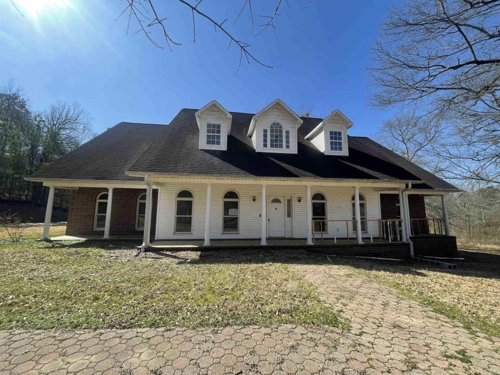 Currently Displayed Property Photo