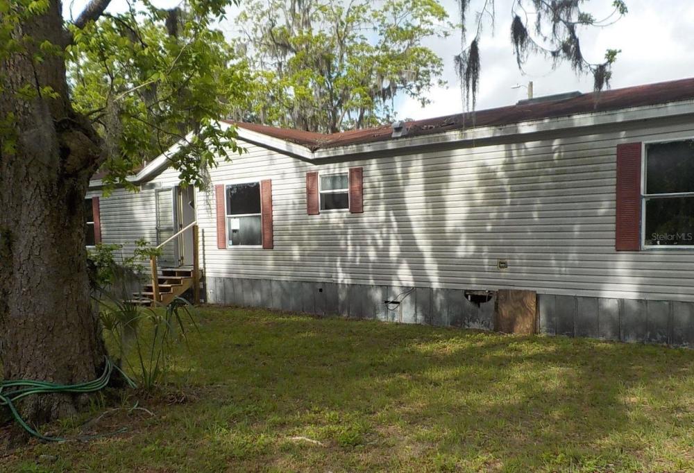 Currently Displayed Property Photo