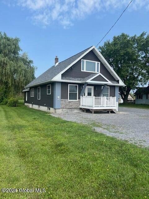 Currently Displayed Property Photo