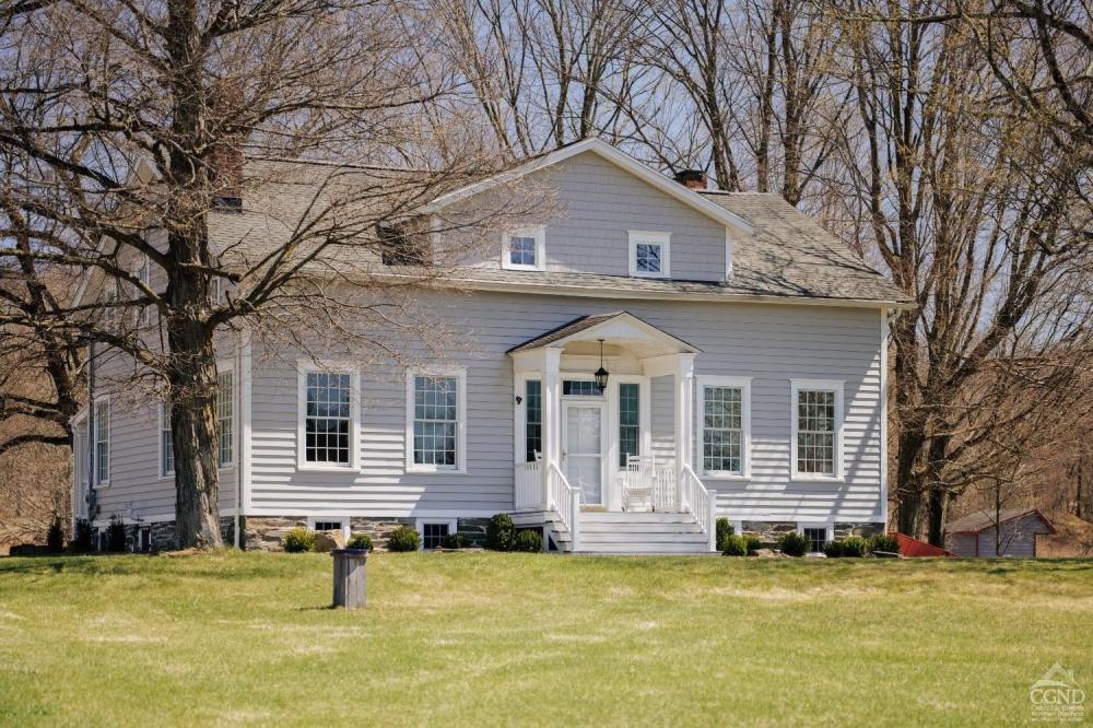 Currently Displayed Property Photo