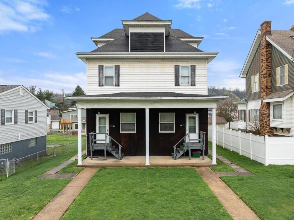 Currently Displayed Property Photo