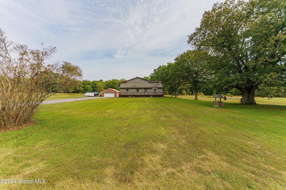 Currently Displayed Property Photo
