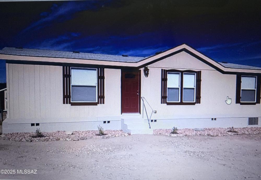 Currently Displayed Property Photo