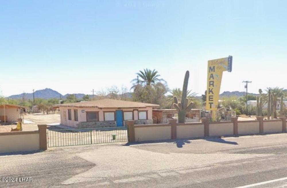 Currently Displayed Property Photo