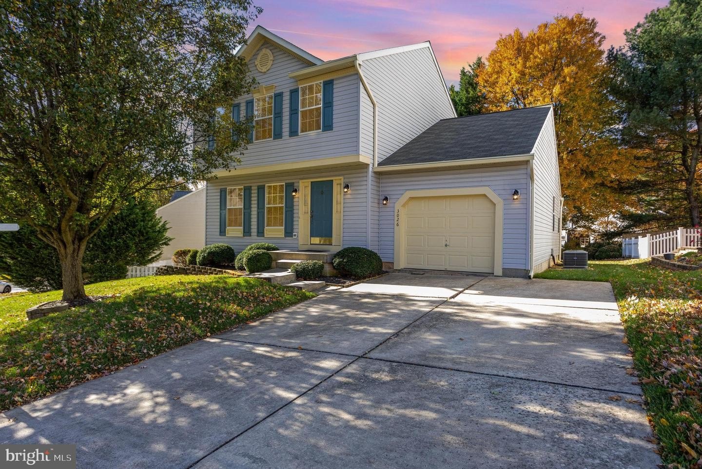 Currently Displayed Property Photo