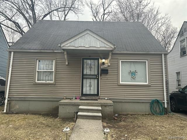 Currently Displayed Property Photo