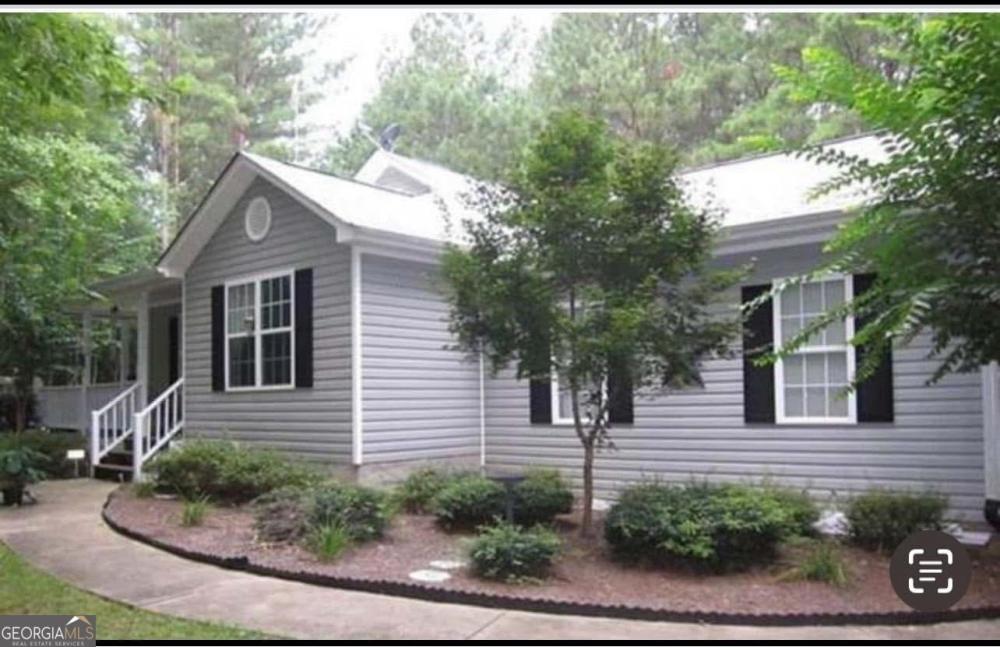 Currently Displayed Property Photo