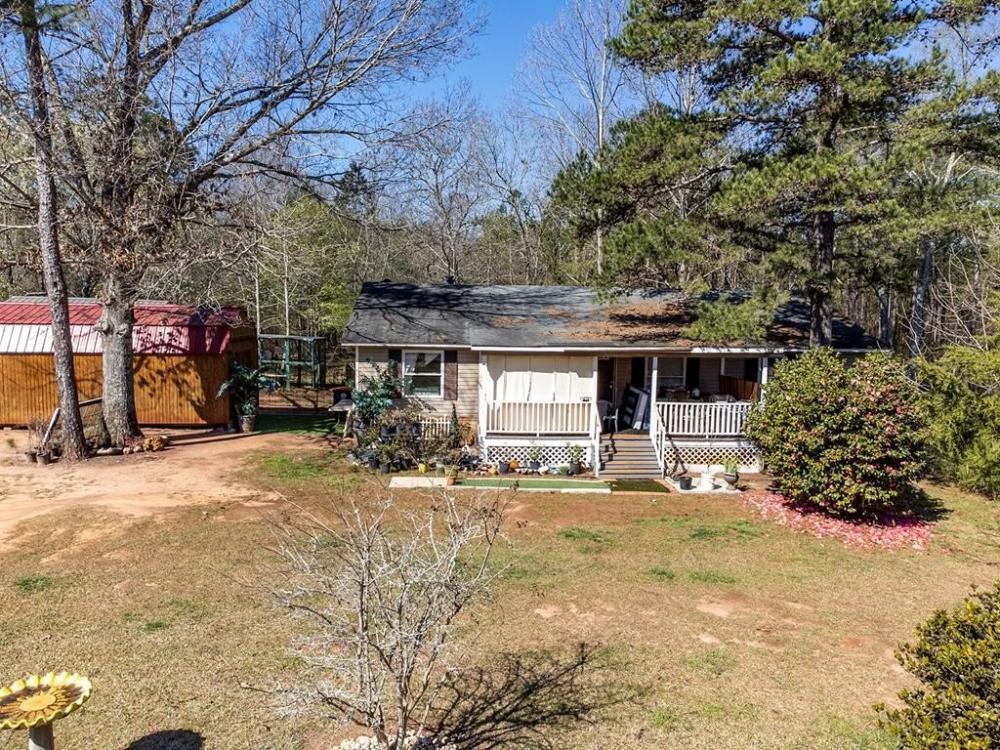 Currently Displayed Property Photo