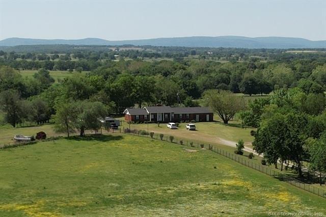 Currently Displayed Property Photo