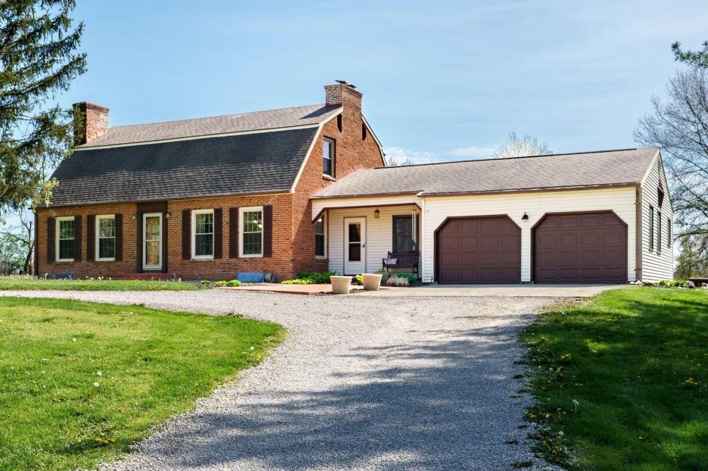 Currently Displayed Property Photo