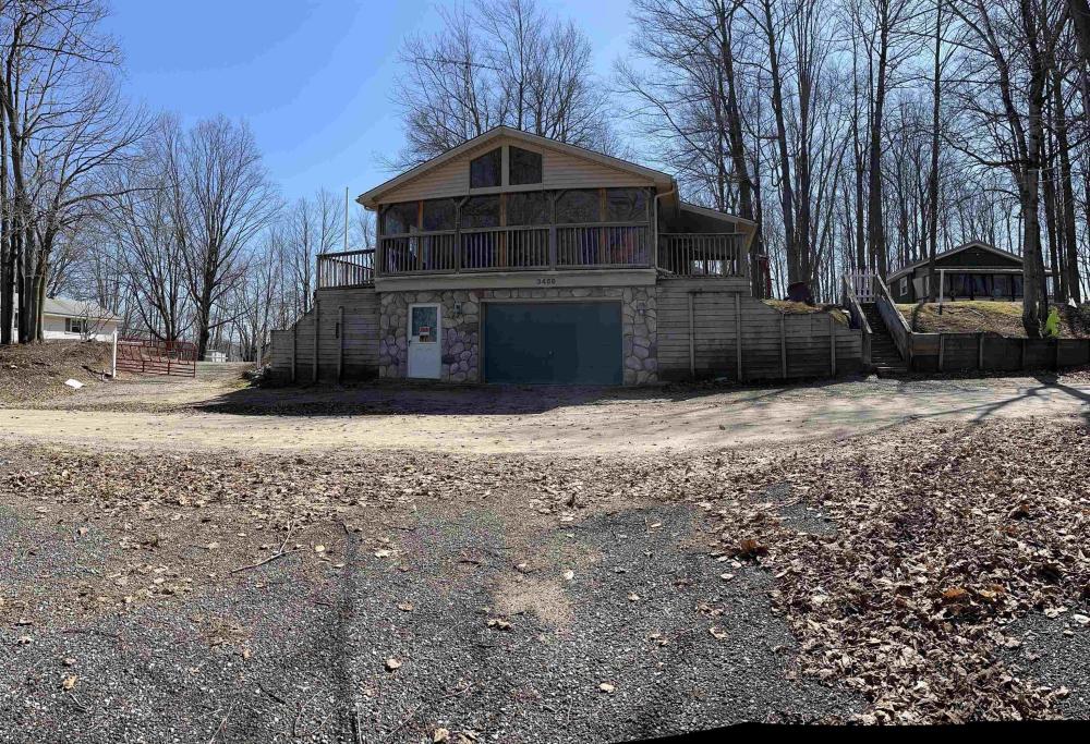 Currently Displayed Property Photo