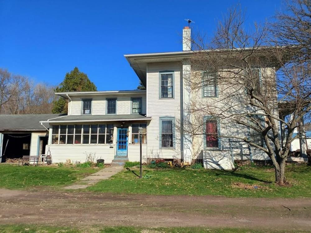 Currently Displayed Property Photo