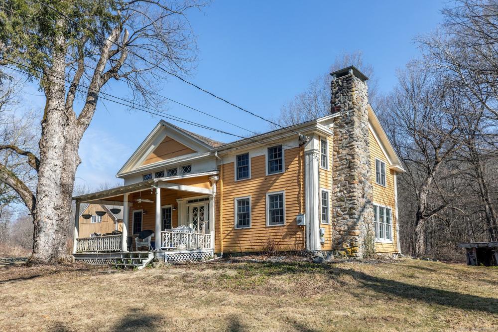 Currently Displayed Property Photo