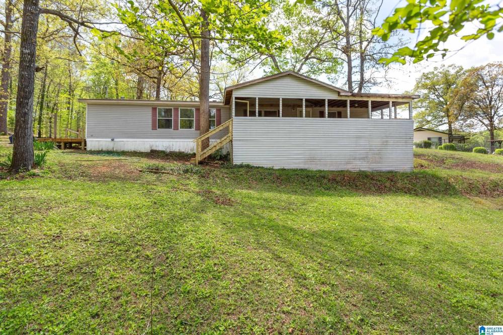 Currently Displayed Property Photo