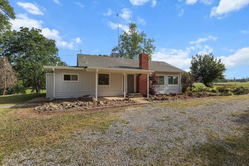 Currently Displayed Property Photo