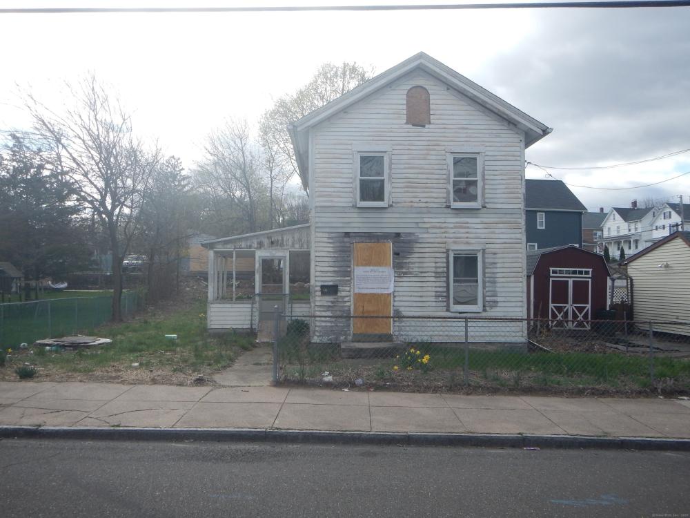 Currently Displayed Property Photo
