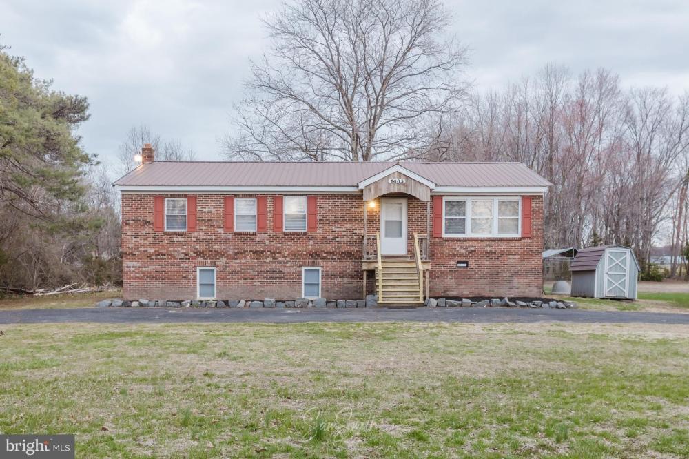 Currently Displayed Property Photo