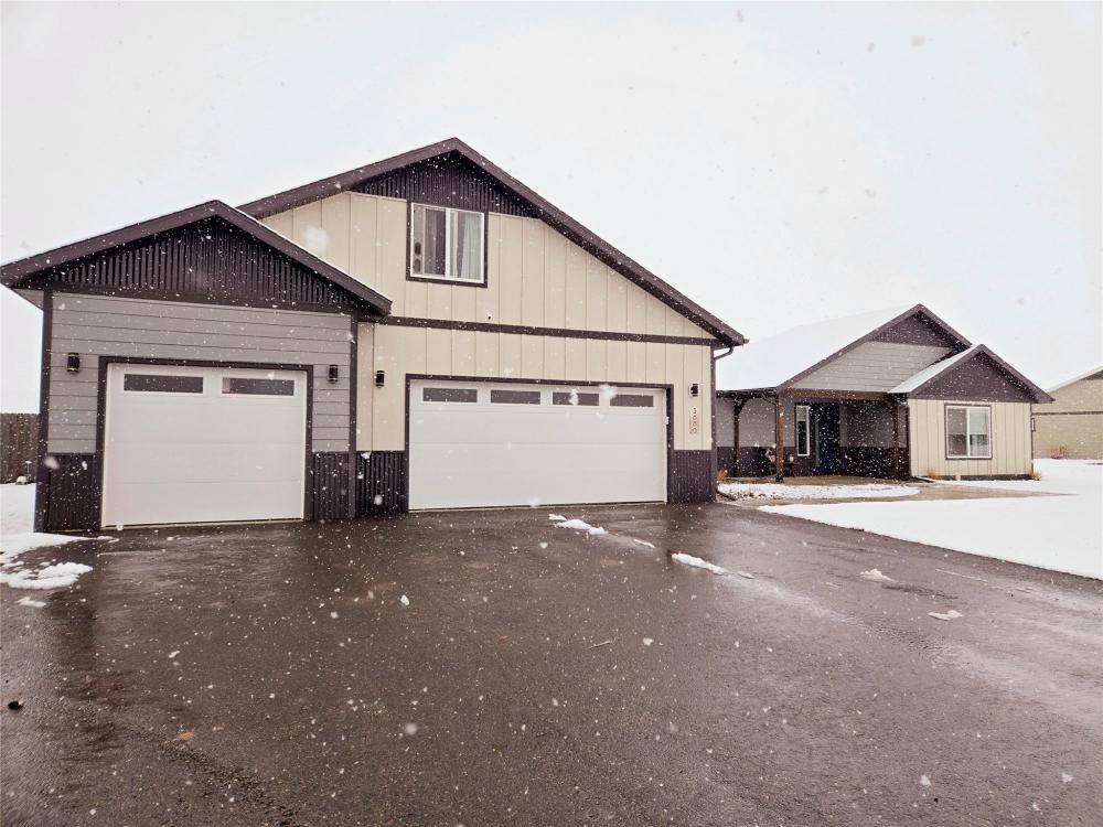 Currently Displayed Property Photo